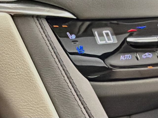 Used 2023 Cadillac XT5 Premium Luxury w/ Technology Package AWD/4WD image 28