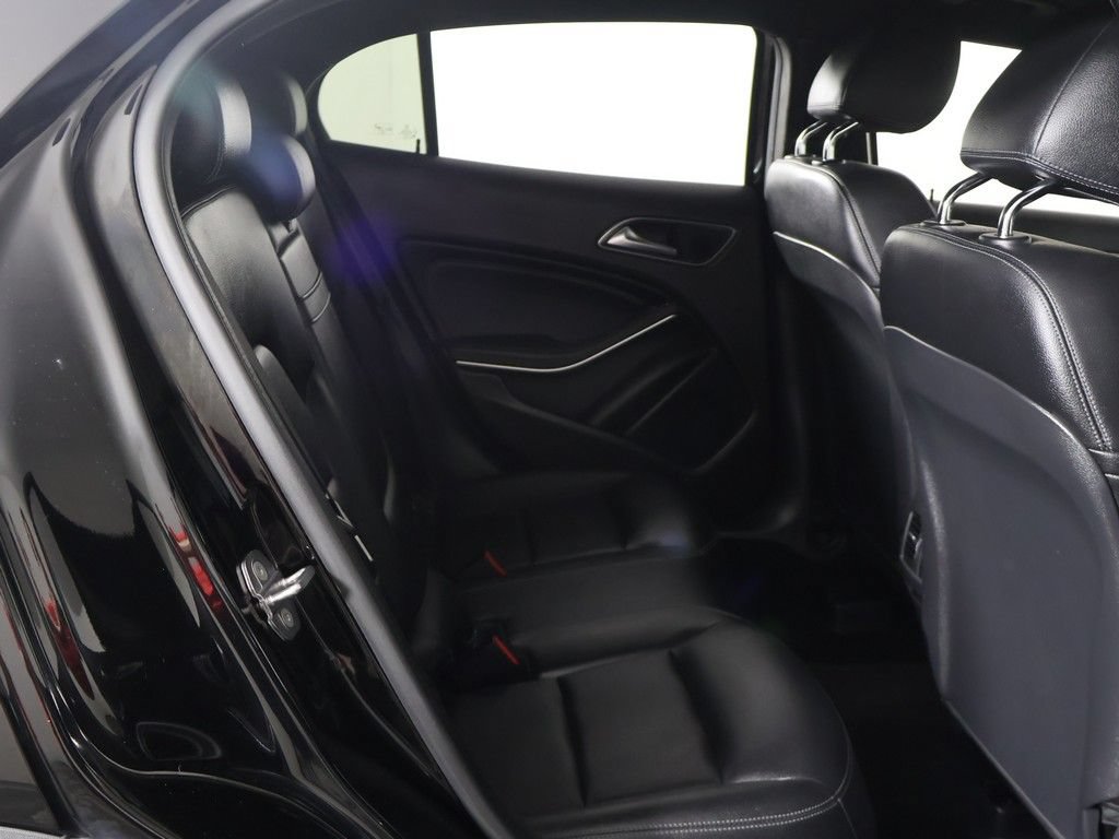 Used 2019 Mercedes-Benz GLA 250 4MATIC image 27
