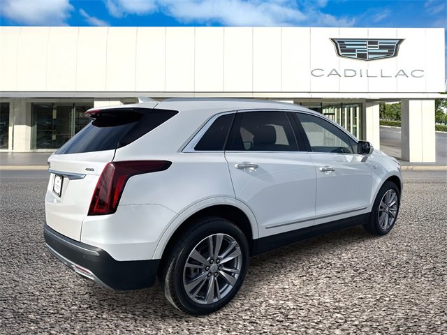 Certified 2024 Cadillac XT5 Premium Luxury w/ LPO, Floor Liner Package image 6