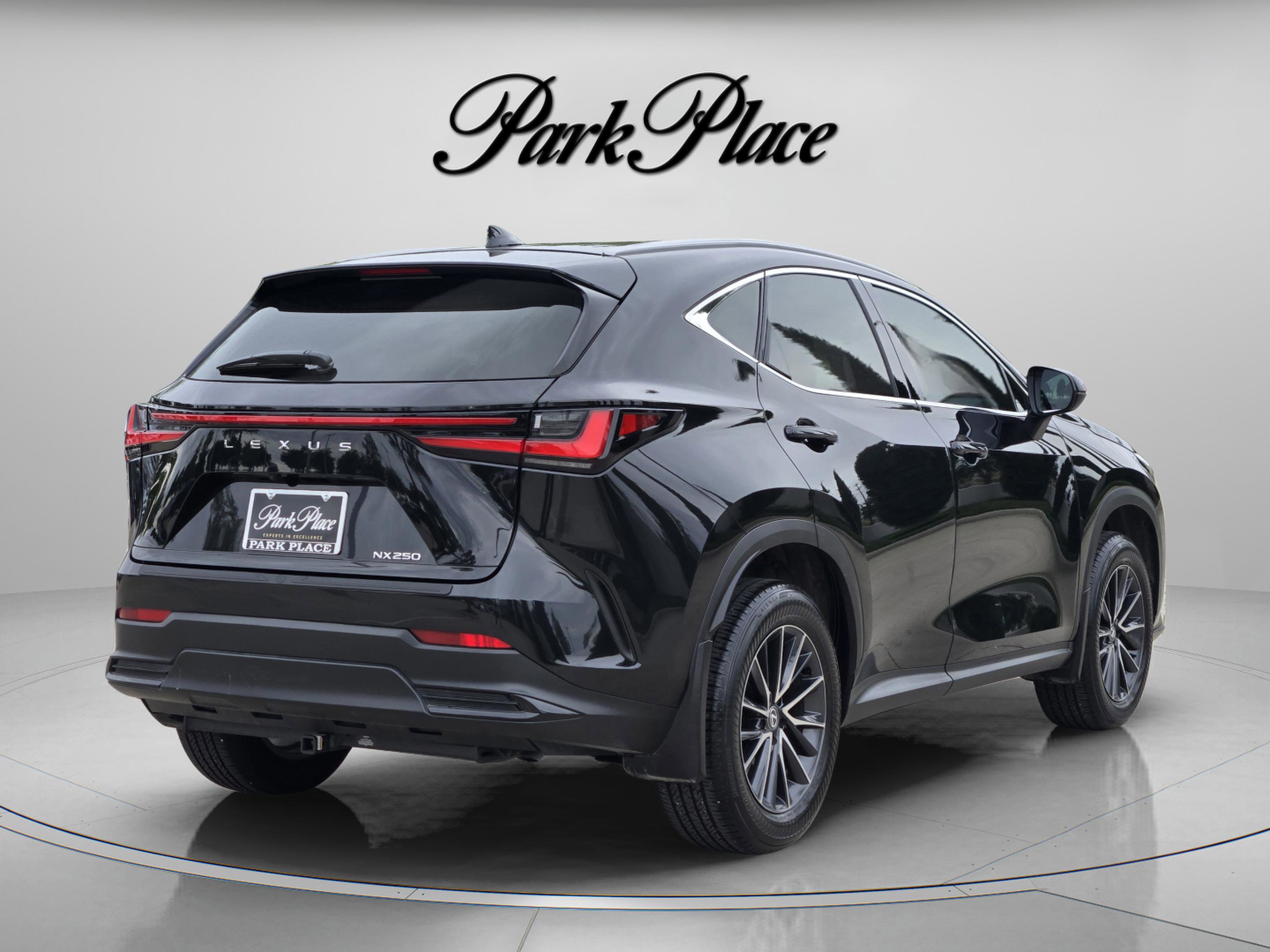 Used 2024 Lexus NX 250 FWD w/ Towing Package (2000 Lbs) image 5