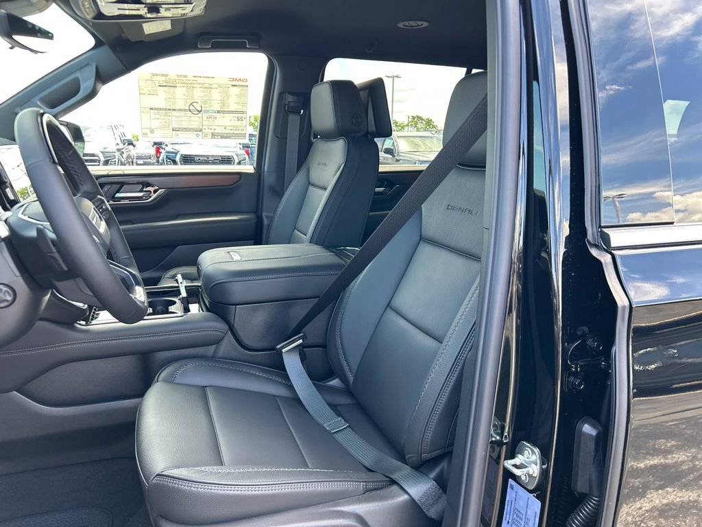 New 2026 GMC Yukon XL Denali w/ Advanced Technology Package AWD/4WD image 18