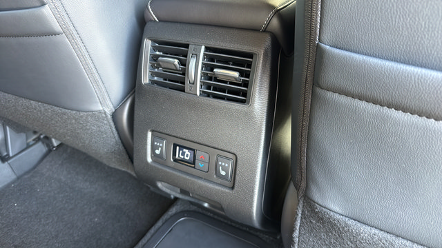 New 2026 Mitsubishi Outlander SEL AWD/4WD image 27