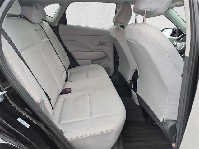 Used 2025 Hyundai Kona SEL AWD/4WD image 19