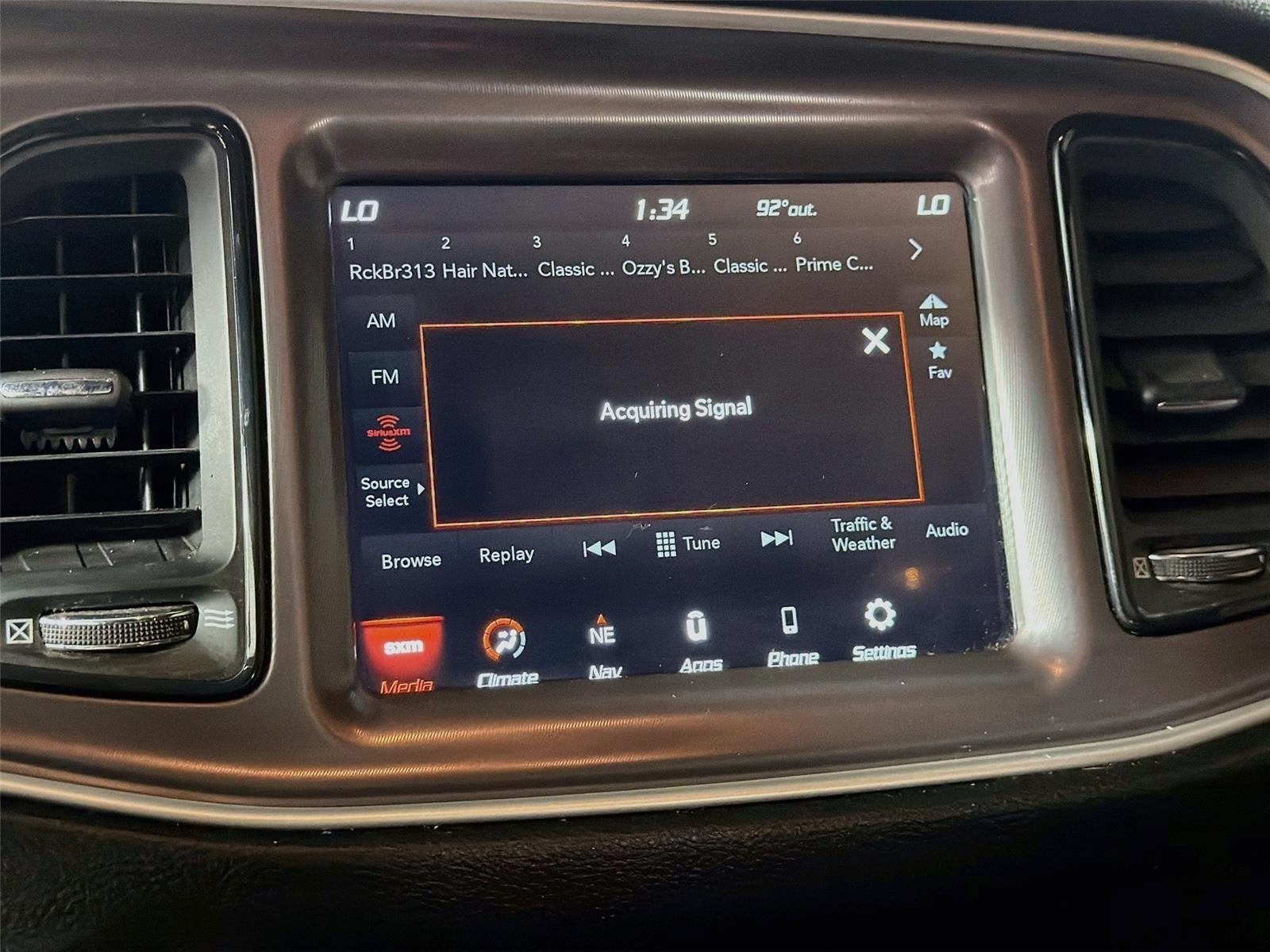 Used 2022 Dodge Challenger SXT RWD image 15