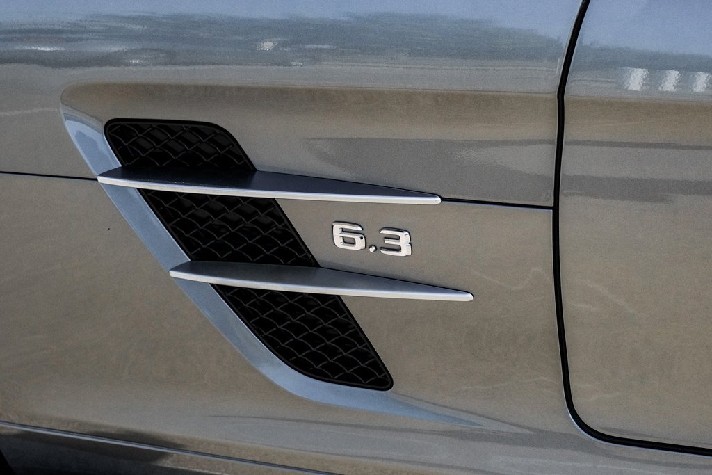 Used 2011 Mercedes-Benz SLS AMG Coupe image 51