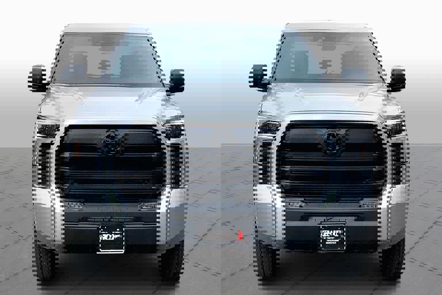 Used 2025 Toyota Tundra SR5 image 3