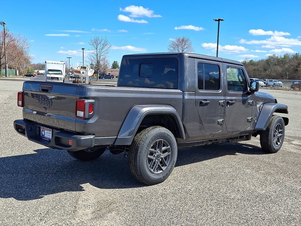 New 2026 Jeep Gladiator Sport AWD/4WD image 8