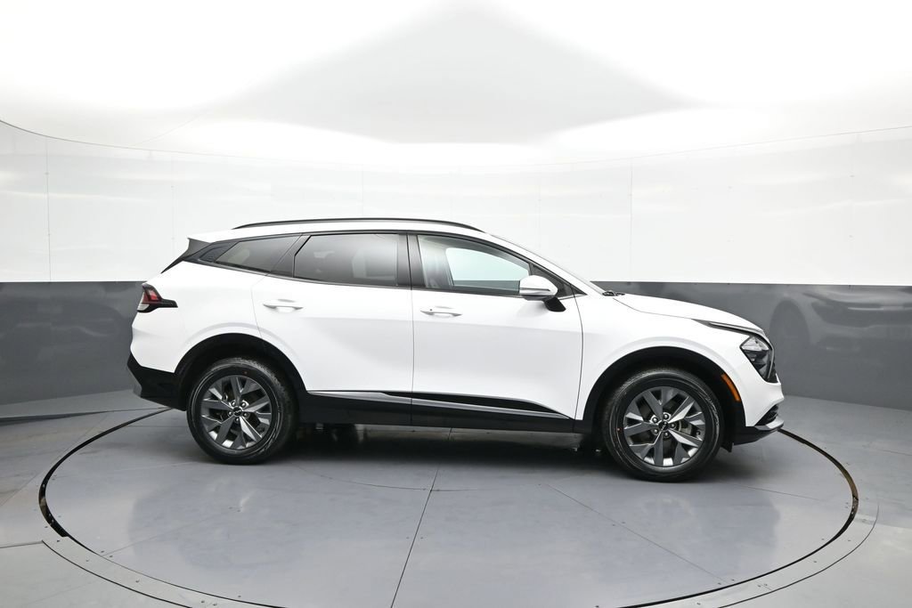 Certified 2023 Kia Sportage SX AWD/4WD image 5