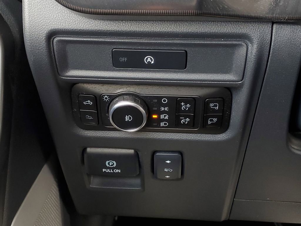 Used 2025 Ford F150 Raptor image 15