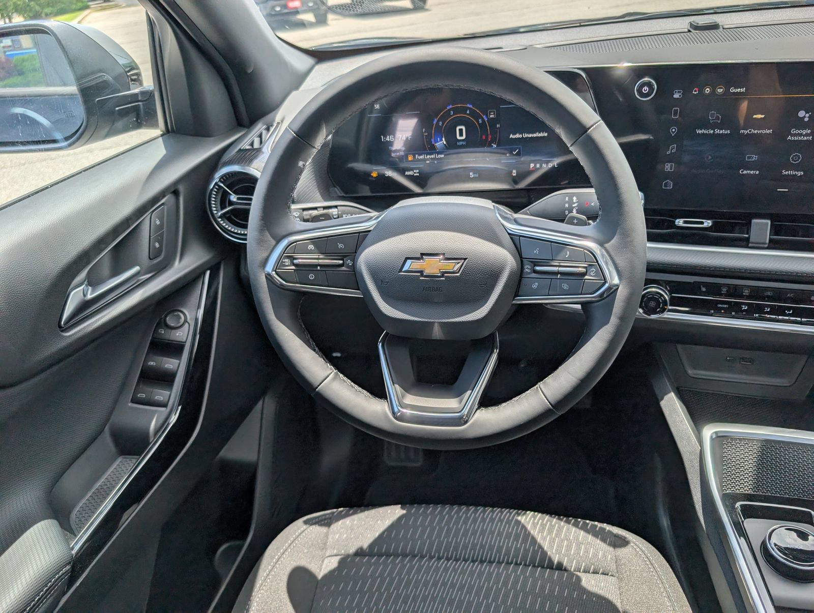 New 2026 Chevrolet Equinox LT w/ Safety and Technology Package AWD/4WD image 12
