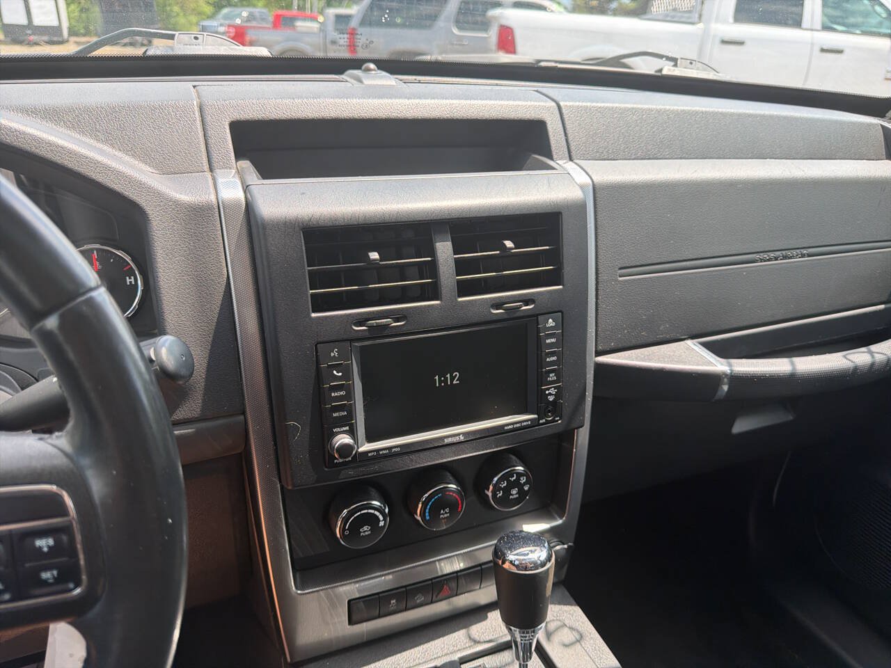 Used 2011 Jeep Liberty Sport w/ Popular Equipment Group AWD/4WD image 22