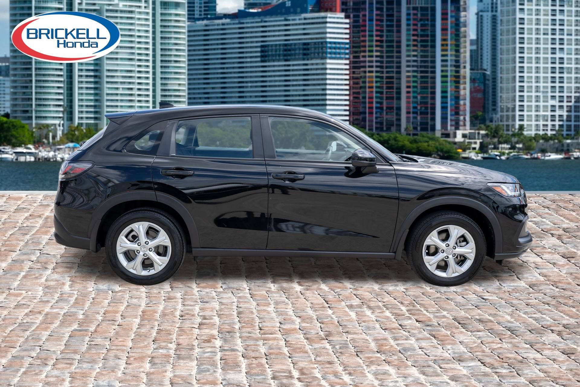 Certified 2024 Honda HR-V LX image 4