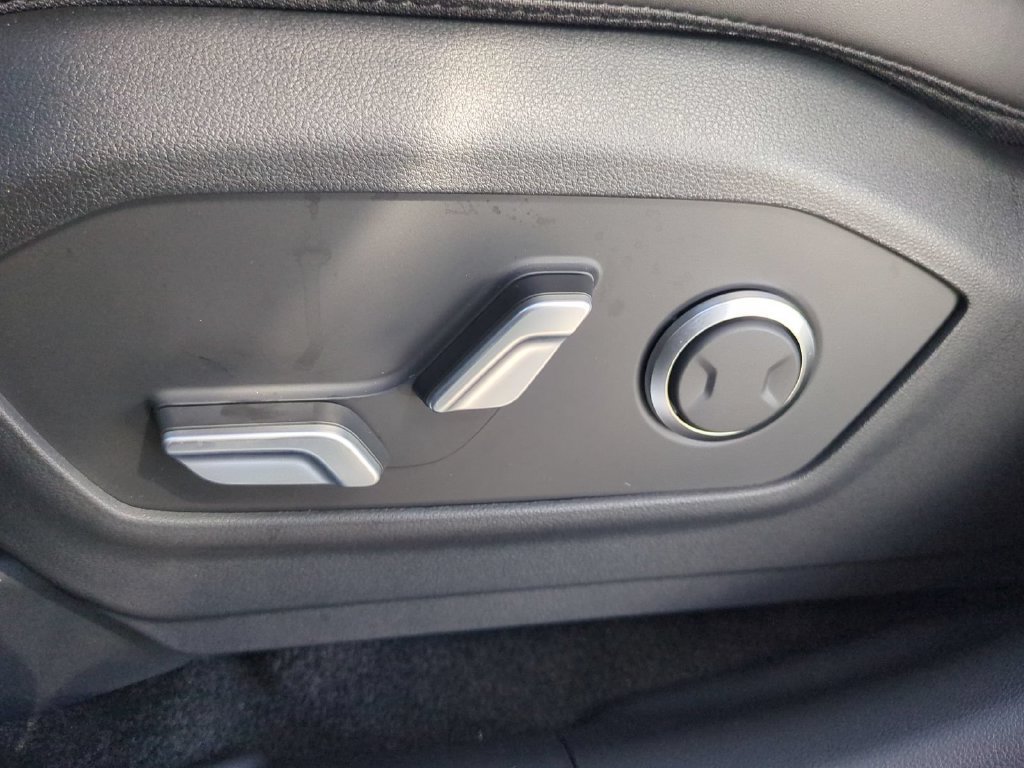 New 2027 Hyundai Santa Fe XRT AWD/4WD image 24