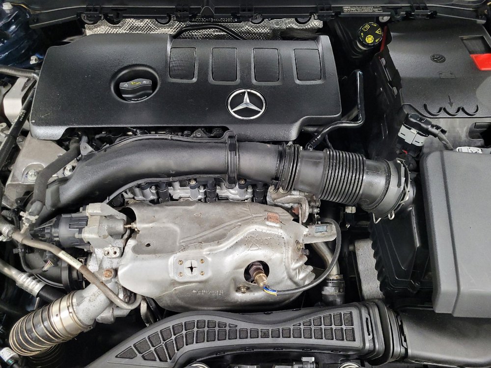 Used 2019 Mercedes-Benz A 220 4MATIC image 30