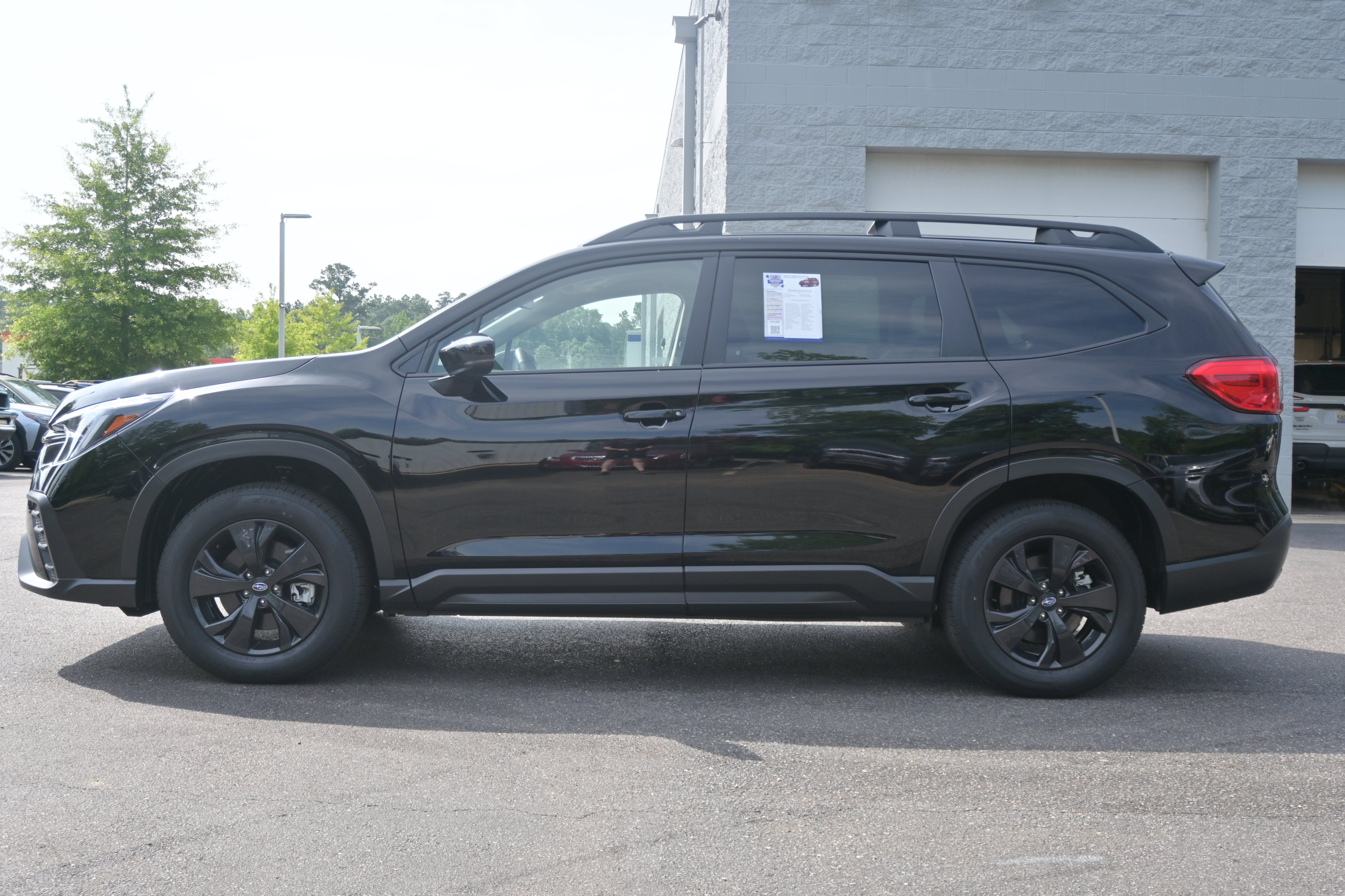 Certified 2026 Subaru Ascent Premium w/ Popular Package #2 AWD/4WD image 6