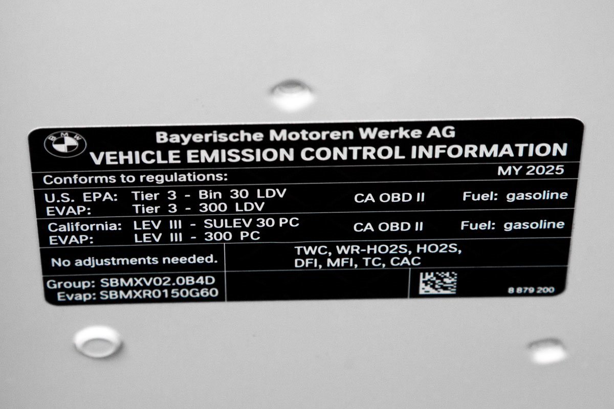 Used 2025 BMW 530i xDrive 530i xDrive w/ Premium Package image 42