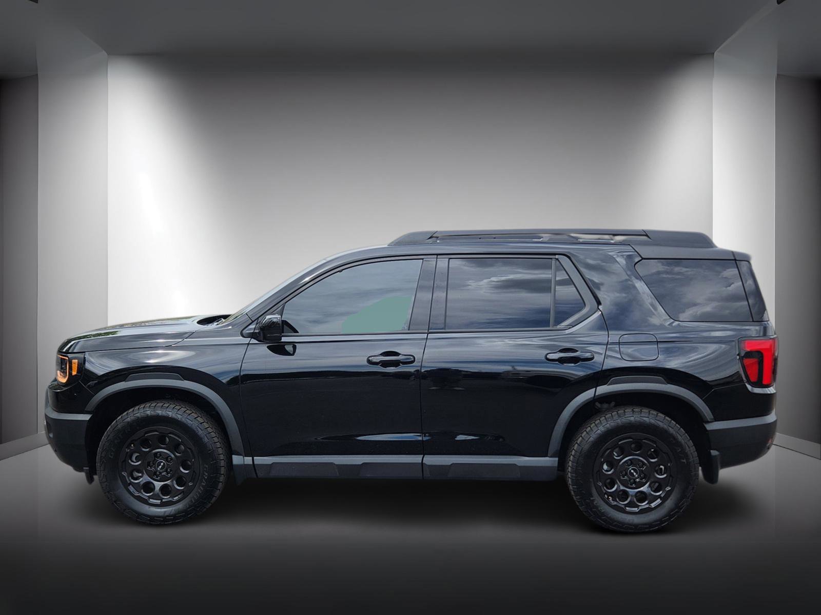 Used 2026 Honda Passport TrailSport Elite image 2