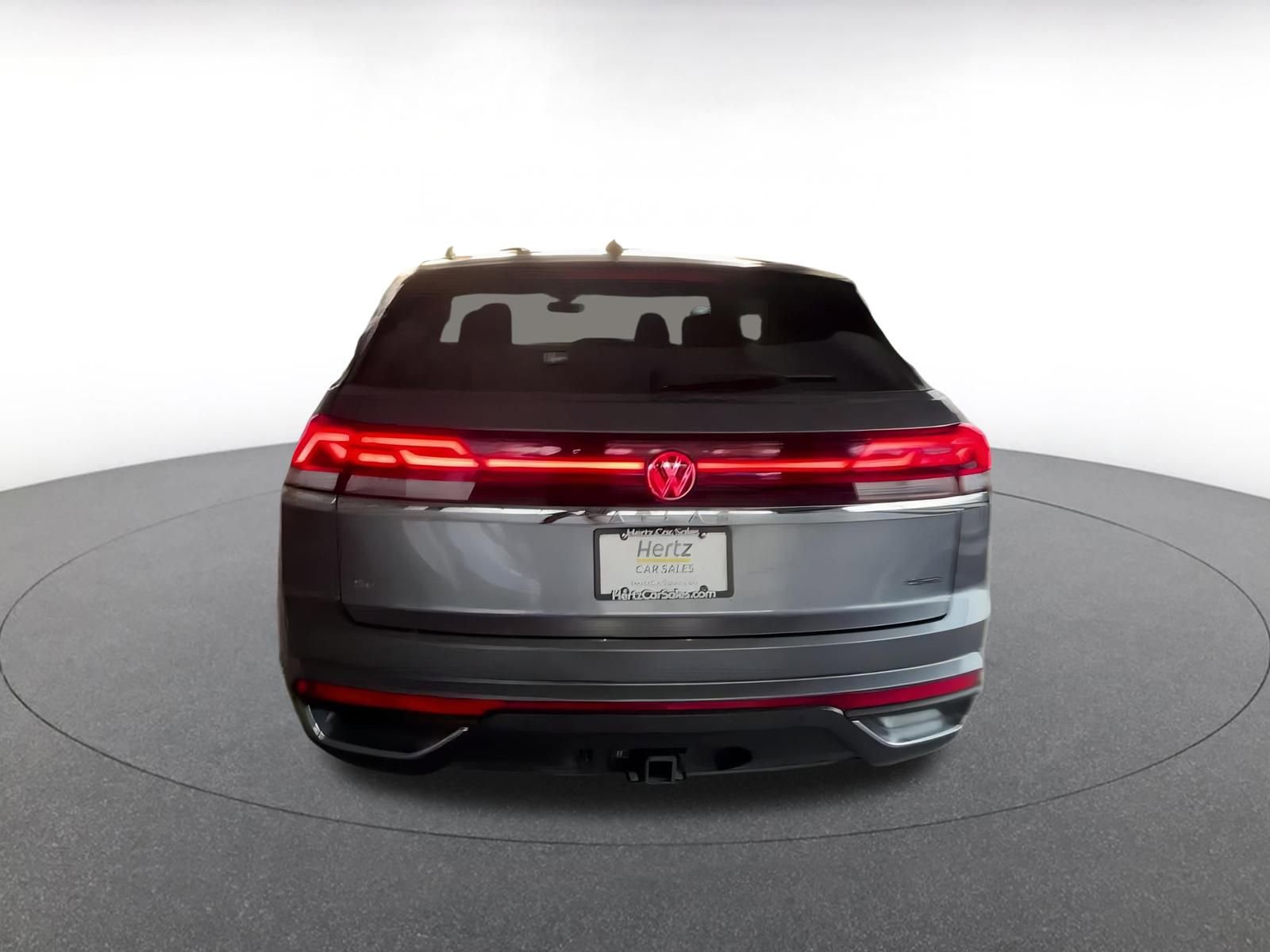 Used 2025 Volkswagen Atlas Cross Sport SE image 12