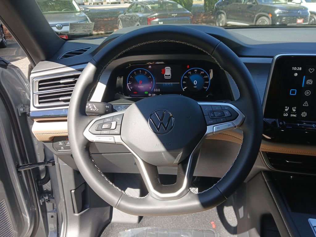 New 2026 Volkswagen Atlas Cross Sport SE image 14
