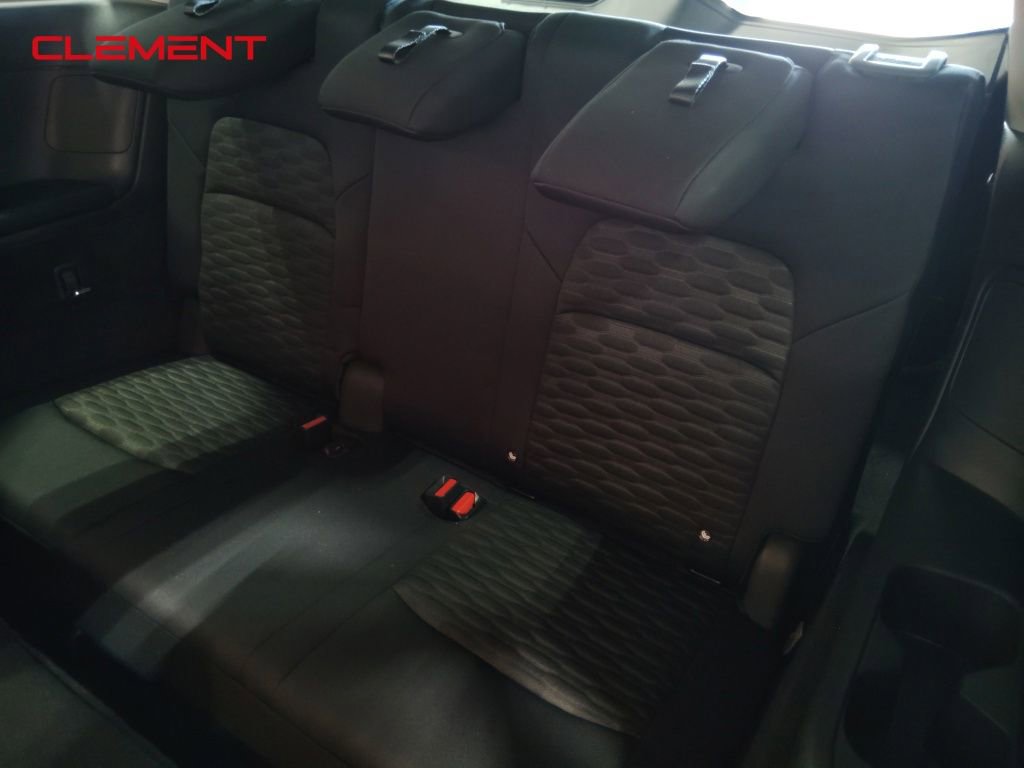 Used 2022 Nissan Pathfinder SV image 26