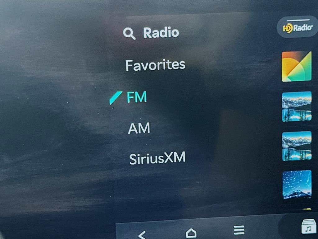 Used 2024 Kia Sorento X-Line EX image 28