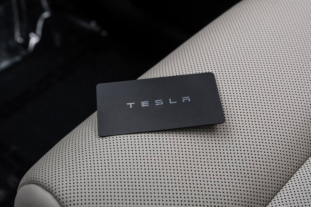 Used 2022 Tesla Model X image 66