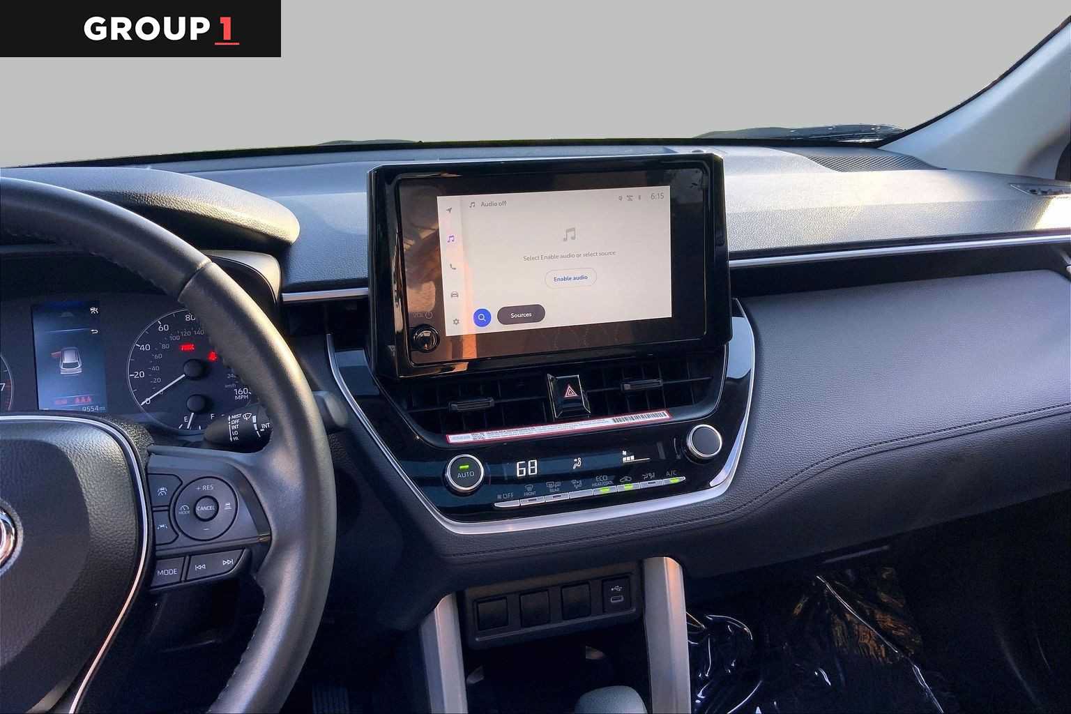 Used 2025 Toyota Corolla Cross LE w/ Moonroof Package AWD/4WD image 7