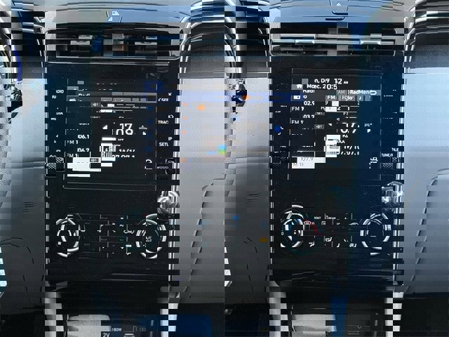 Used 2024 Hyundai Tucson SE image 14