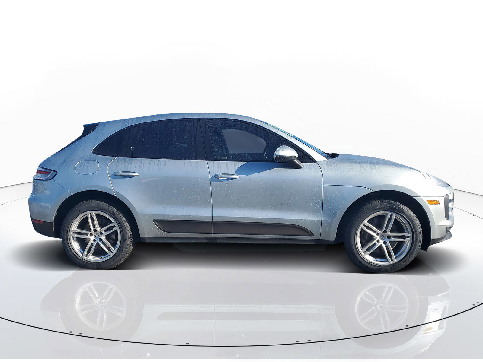 Used 2021 Porsche Macan image 4