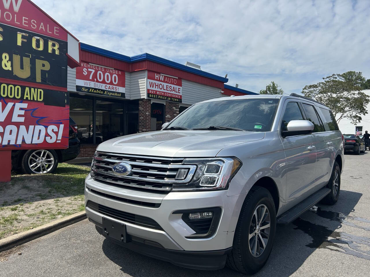 Used 2019 Ford Expedition Max XLT image 1