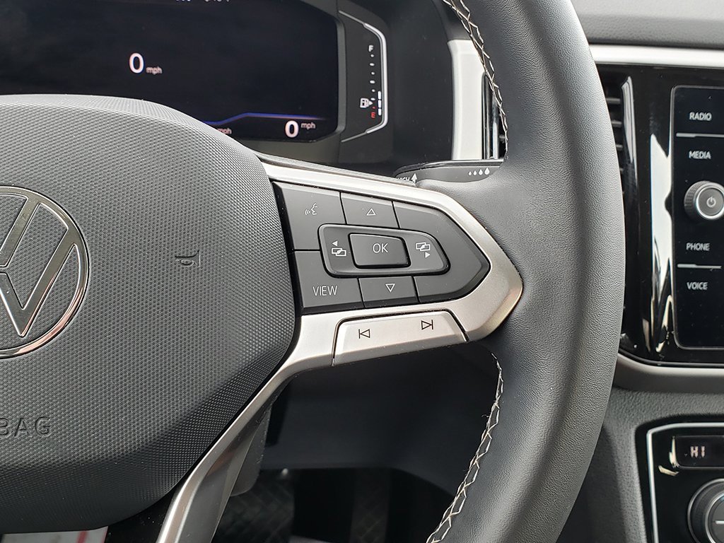 Used 2022 Volkswagen Atlas SE image 29