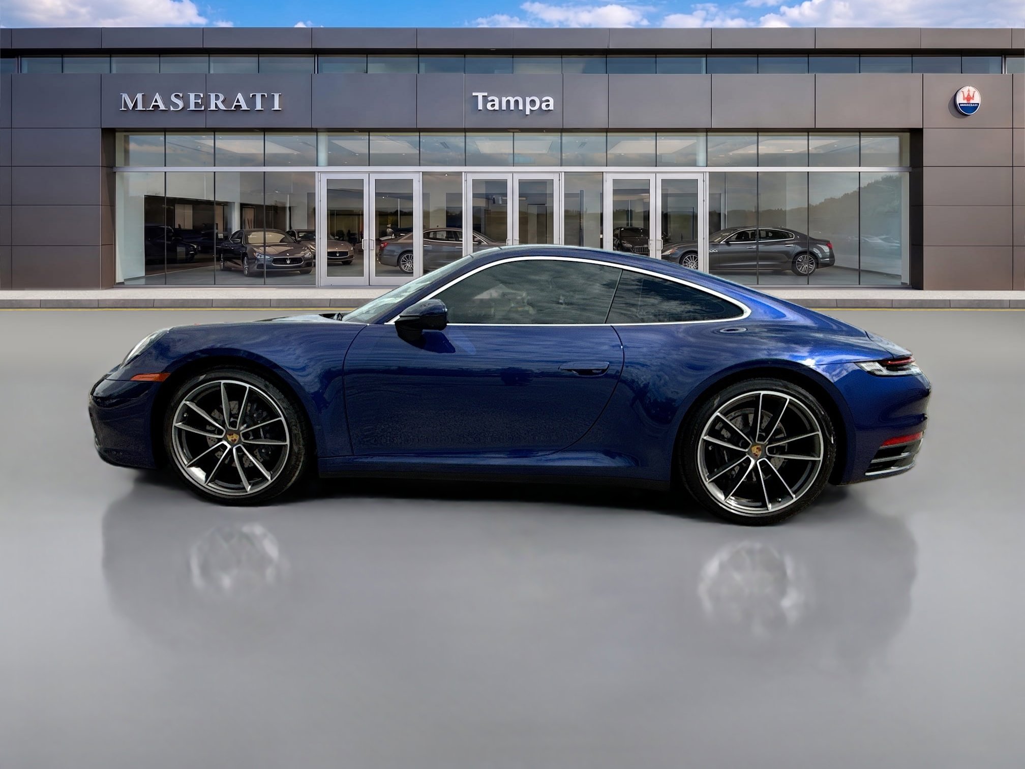 Used 2023 Porsche 911 Carrera RWD image 6