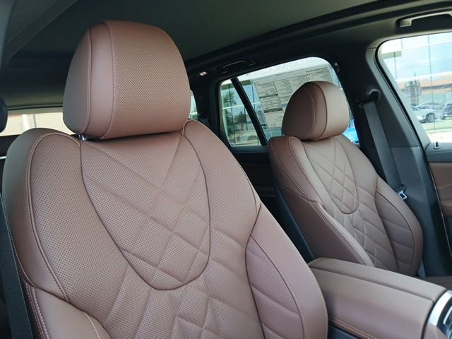 New 2026 BMW X5 sDrive40i RWD image 18