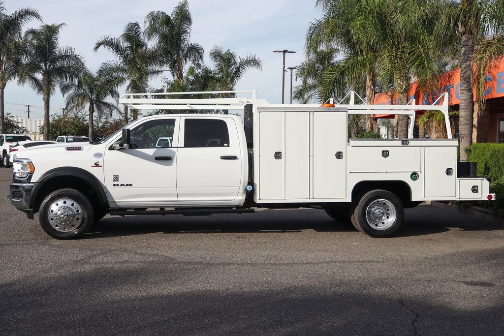 Used 2021 RAM 5500 Tradesman w/ Chrome Appearance Group RWD image 5
