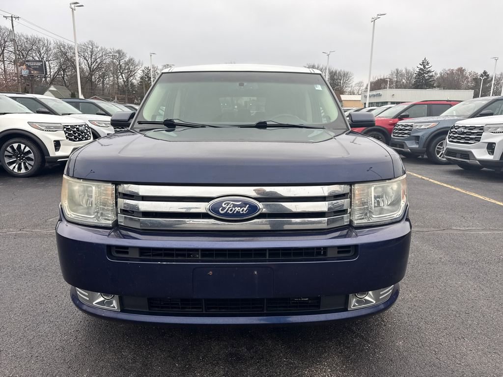Used 2011 Ford Flex SEL w/ Rapid Spec Order Code image 4