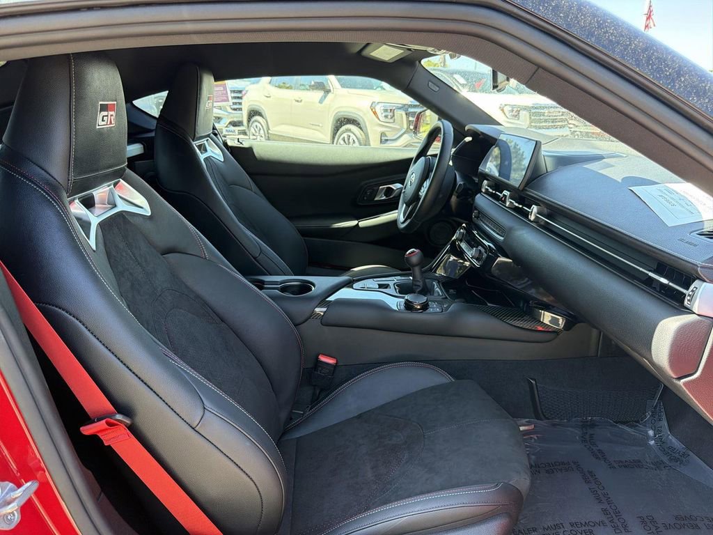 Used 2026 Toyota Supra w/ Driver Assist Package image 27