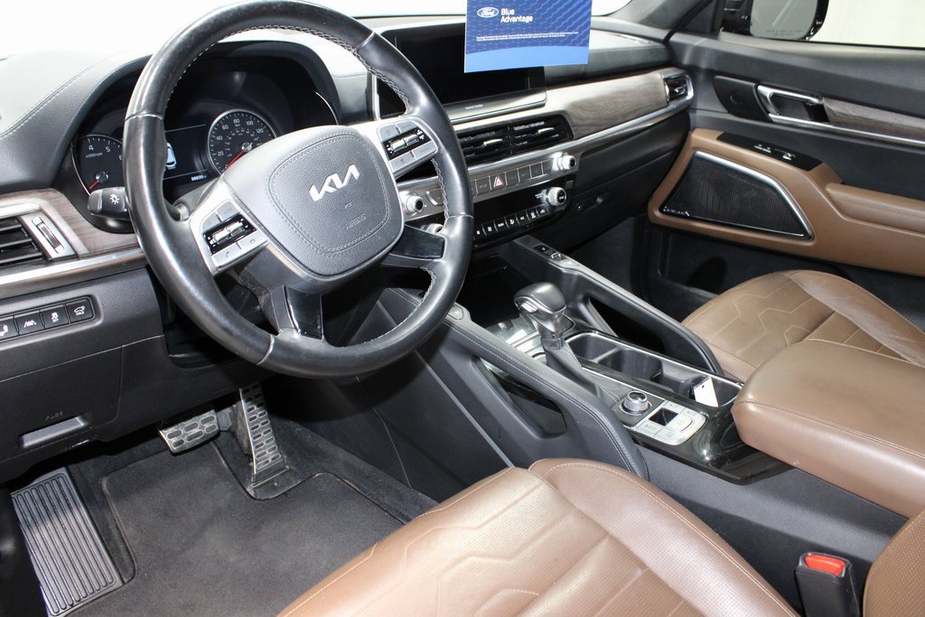 Used 2022 Kia Telluride SX w/ SX Prestige Package image 26