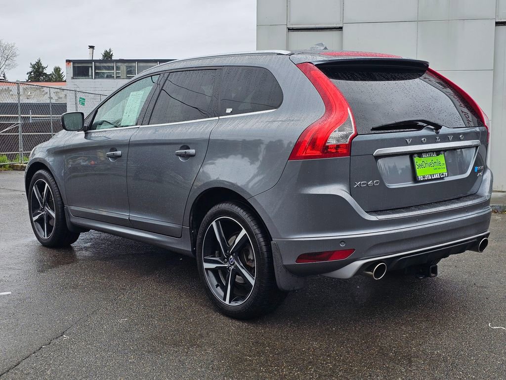 Used 2016 Volvo XC60 T6 R-Design Platinum w/ Climate Package image 5