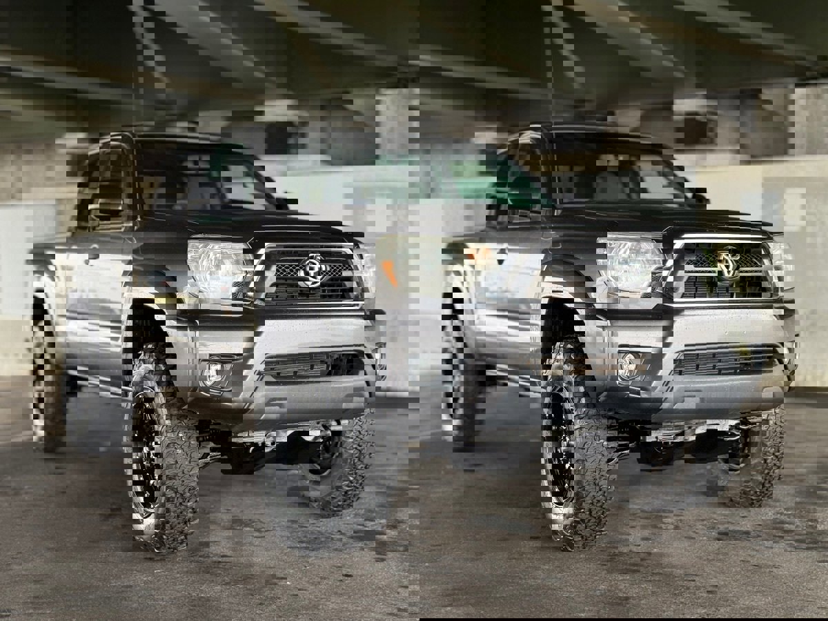 Used 2012 Toyota Tacoma 4x4 Access Cab w/ SR5 Pkg