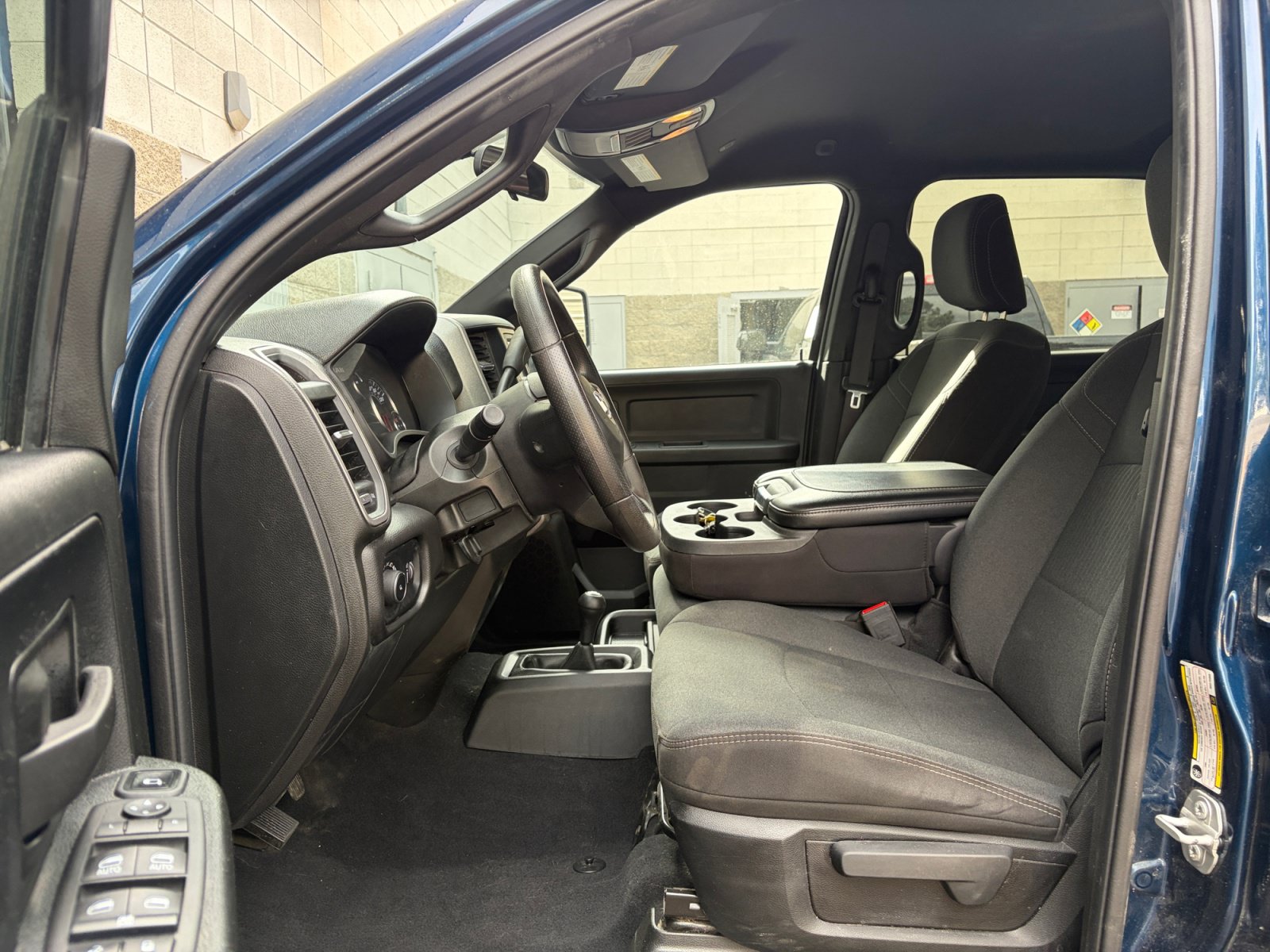 Used 2024 RAM 2500 Tradesman w/ Chrome Appearance Group AWD/4WD image 11