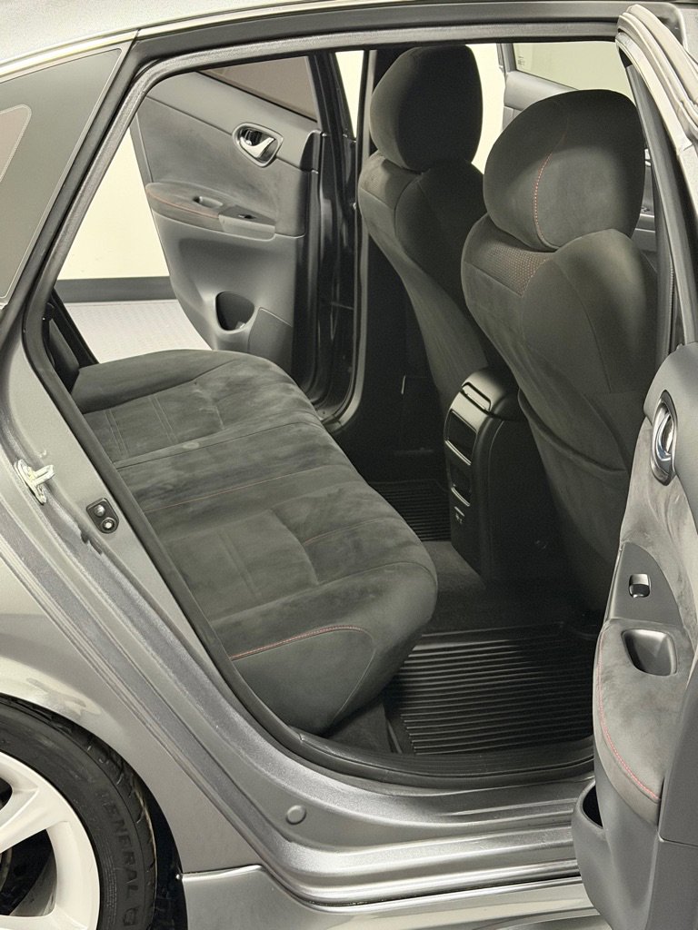 Used 2019 Nissan Sentra NISMO image 10