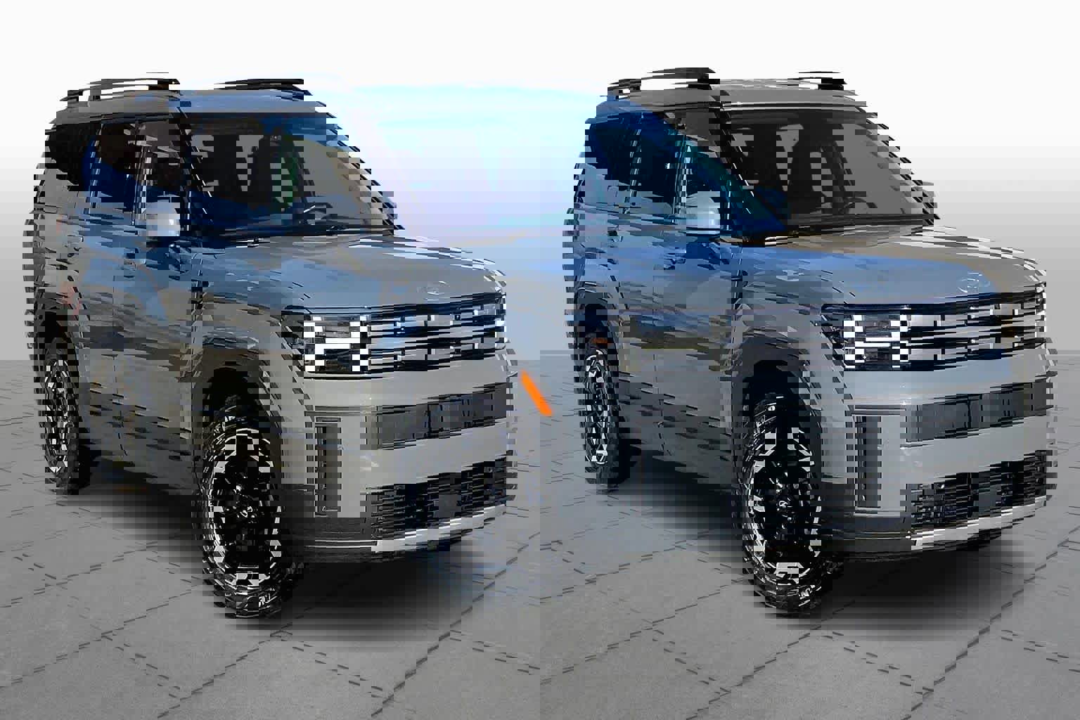 Used 2024 Hyundai Santa Fe SEL image 3