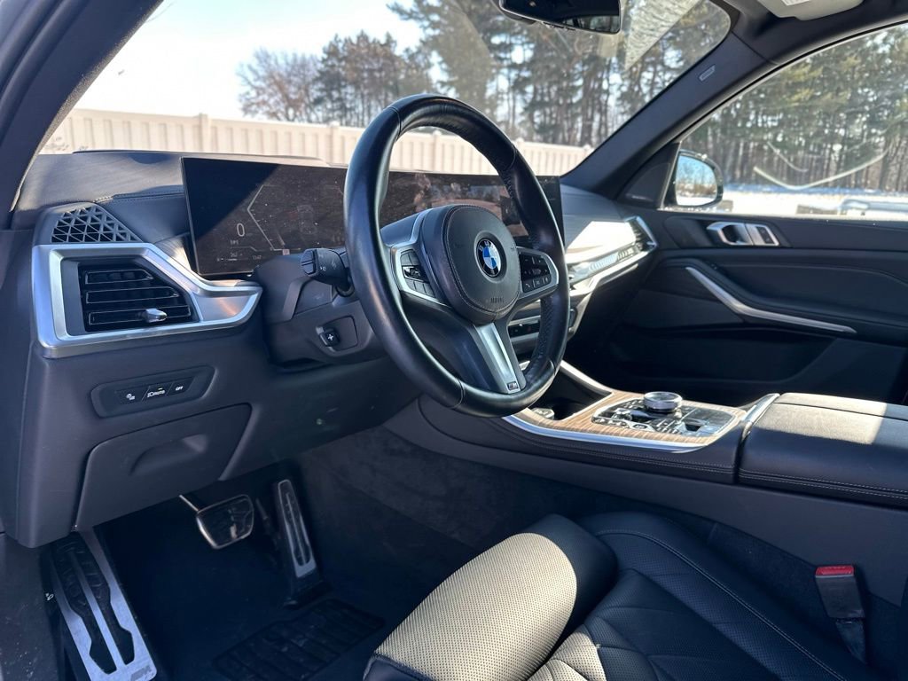 Certified 2024 BMW X5 xDrive40i w/ Executive Package image 17