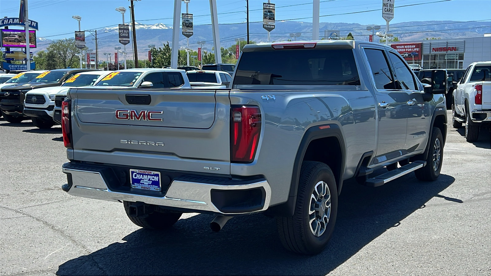 Certified 2024 GMC Sierra 2500 SLT w/ SLT Convenience Package AWD/4WD image 5