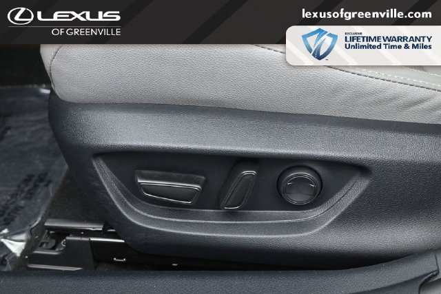Used 2025 Toyota Camry SE w/ Multimedia Upgrade Package FWD image 25