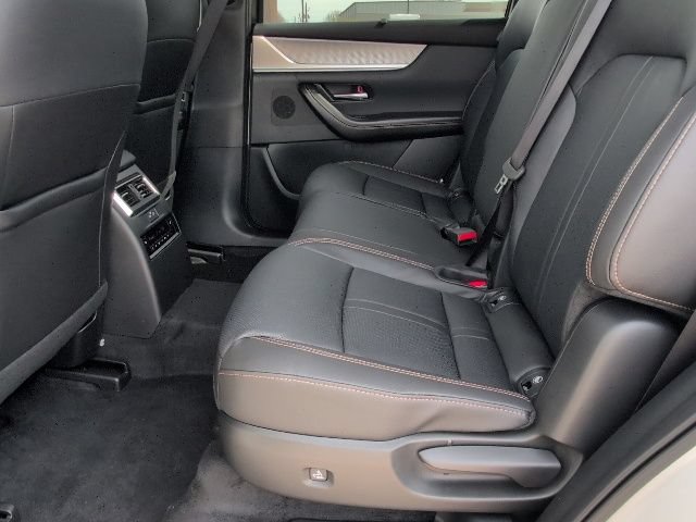 Used 2026 MAZDA CX-90 3.3 Turbo w/ Preferred Package AWD/4WD image 7