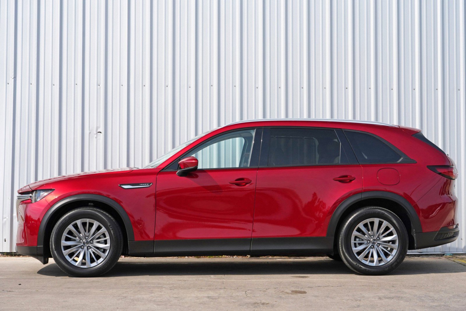 Used 2024 MAZDA CX-90 Plug-In Hybrid w/ Preferred AWD/4WD image 8