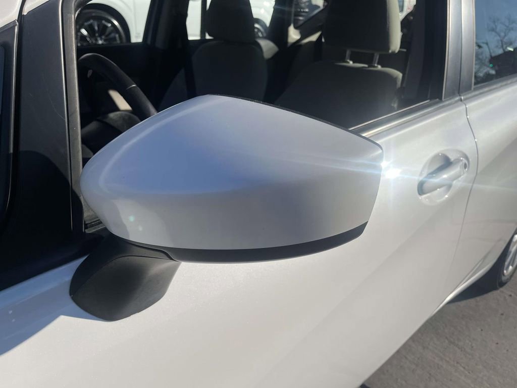 Used 2015 Nissan Versa Note SV image 10