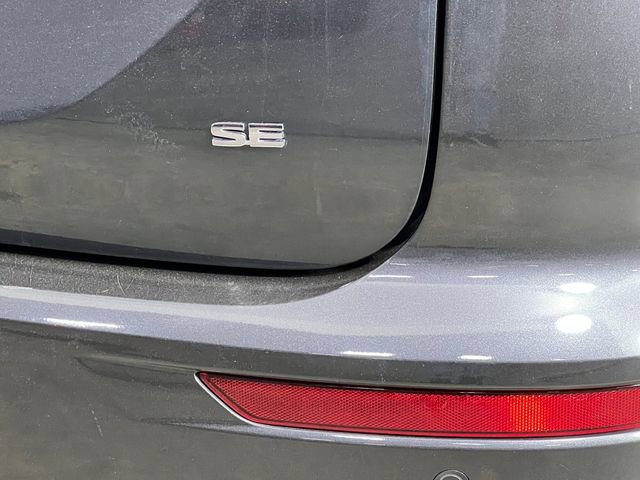 Used 2024 Mitsubishi Outlander SE image 38