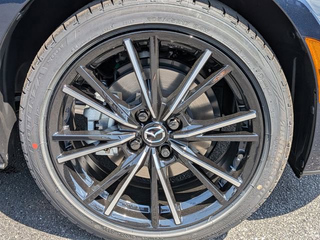 New 2026 MAZDA MX-5 Miata RF Grand Touring RWD image 11